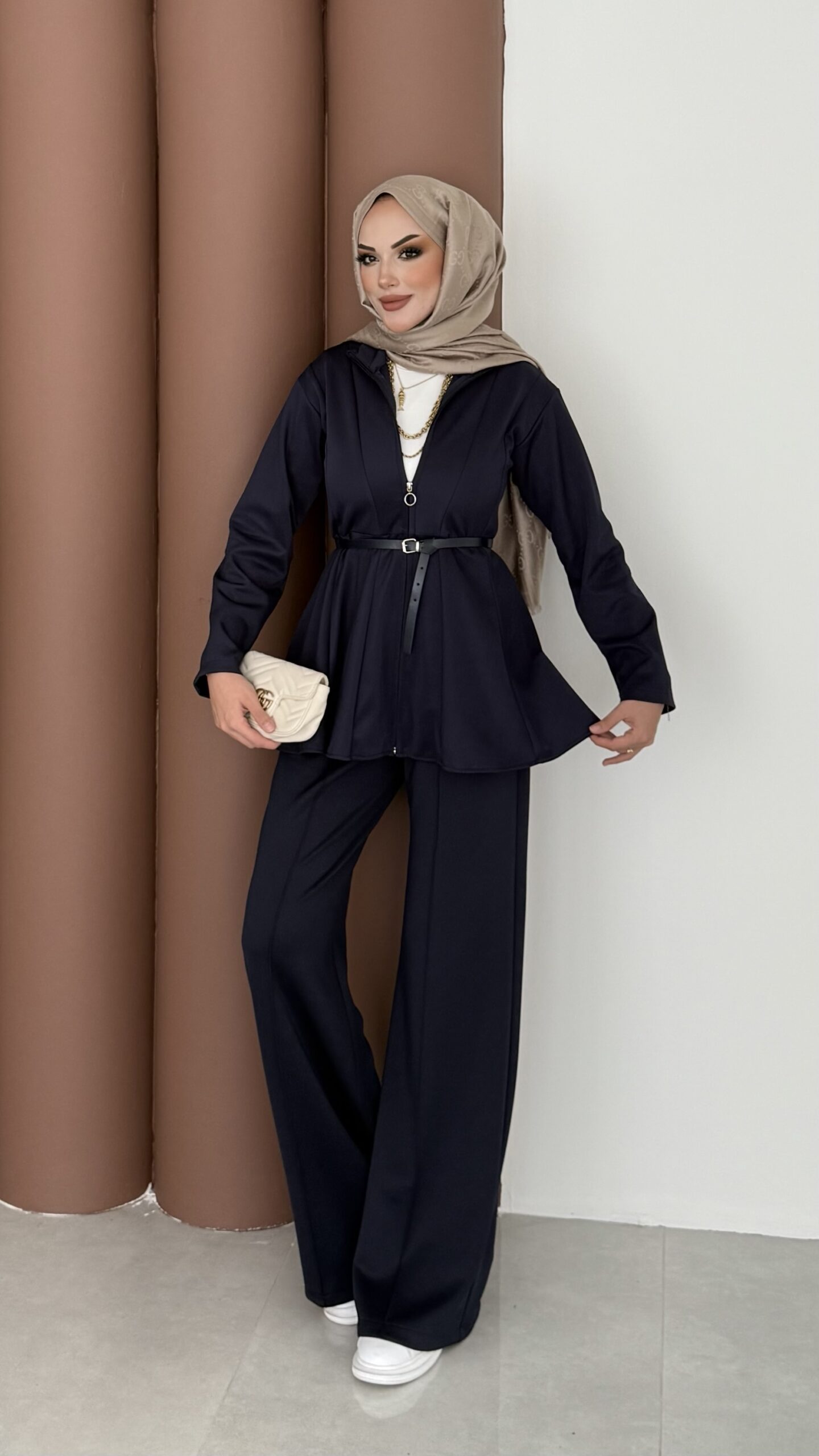 Elinnor Puf Scuba İkili Takım - Lacivert