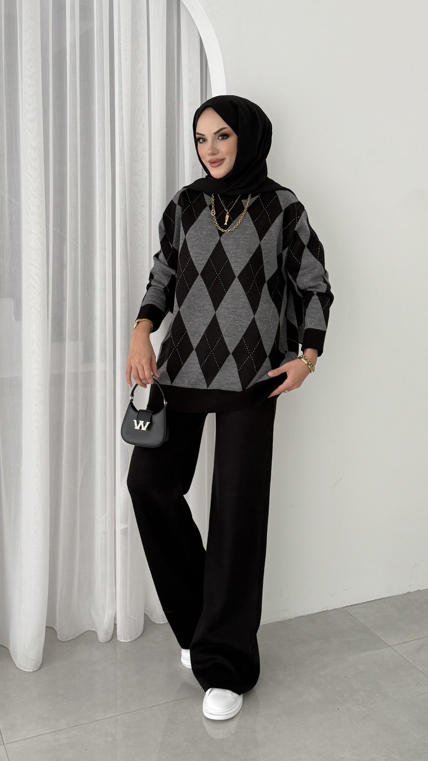 img_0199-1.jpeg Muadil Baklavia Desen Triko İkili Takım - Siyah - Görsel 1