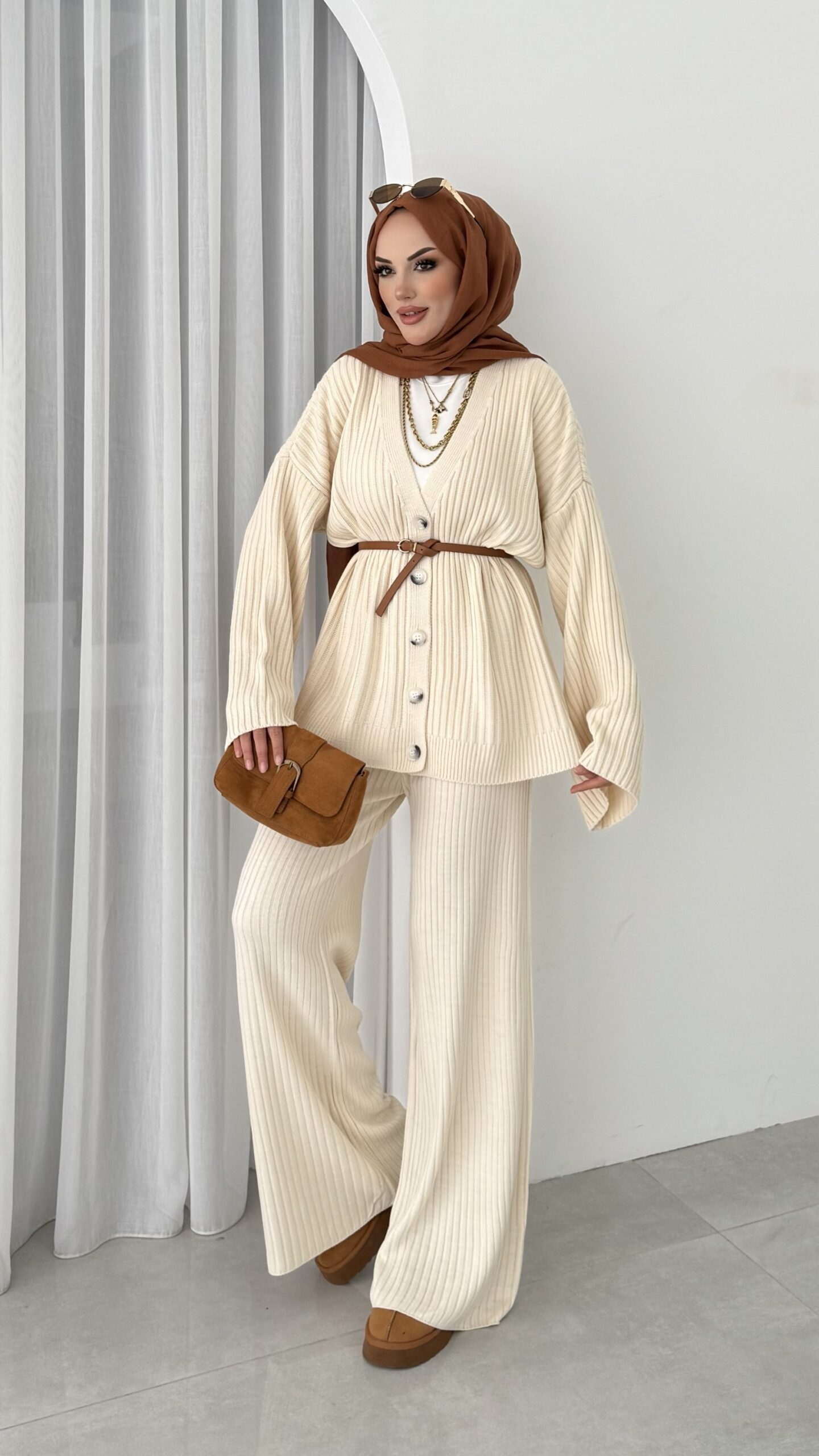 img_1397.jpeg Premium Fitilli Triko İkili Takım - Bej - Görsel 1