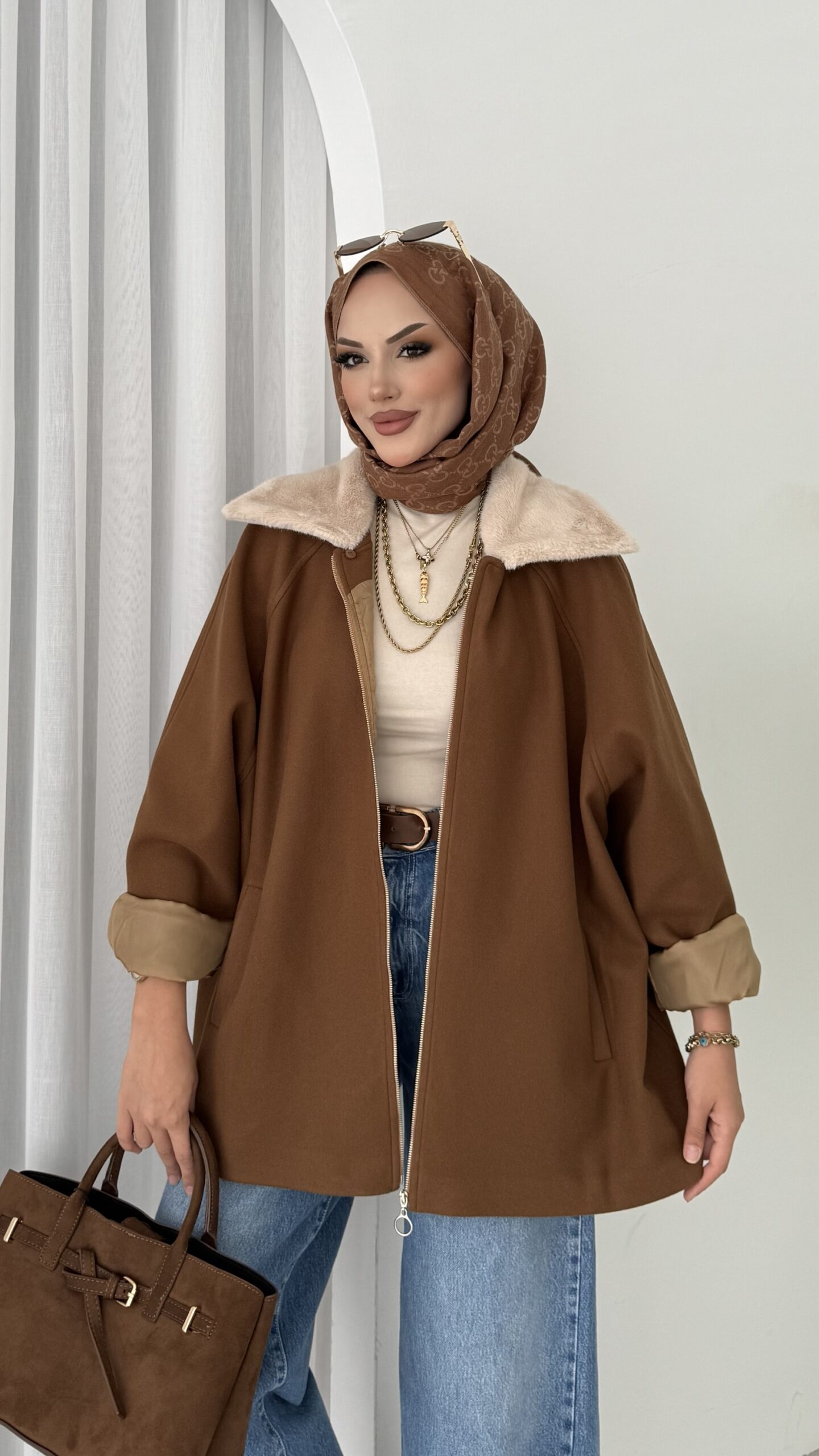 img_5902.jpeg Muadil Kürk Yaka Kaşe Ceket - Kahverengi - Görsel 1