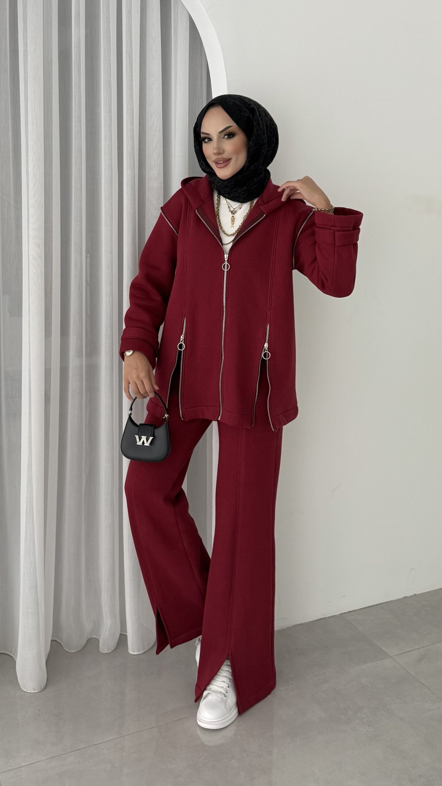 img_6212.jpeg Şardonlu Kampüs İkili Takım - Bordo - Görsel 1