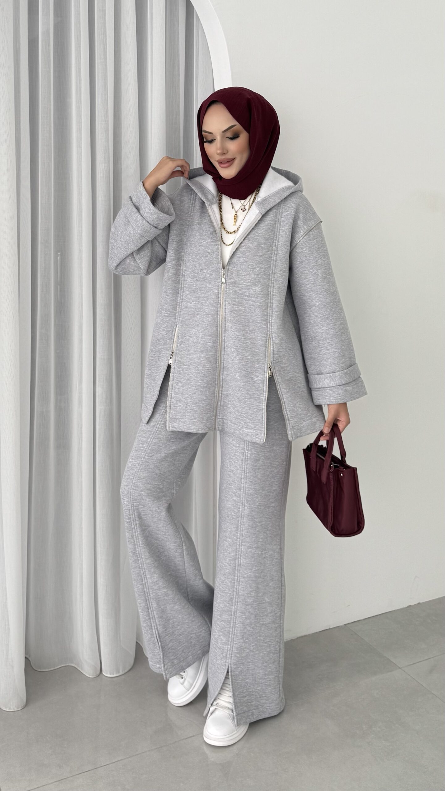 img_6256.jpeg Şardonlu Kampüs İkili Takım - Gri - Görsel 1